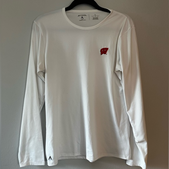 Wisconsin Badger women’s long sleeve - Picture 1 of 3